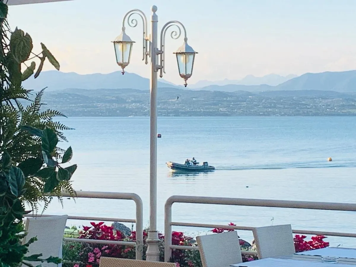 ****  Hotel Aquila D'Oro Desenzano Desenzano del Garda Italy